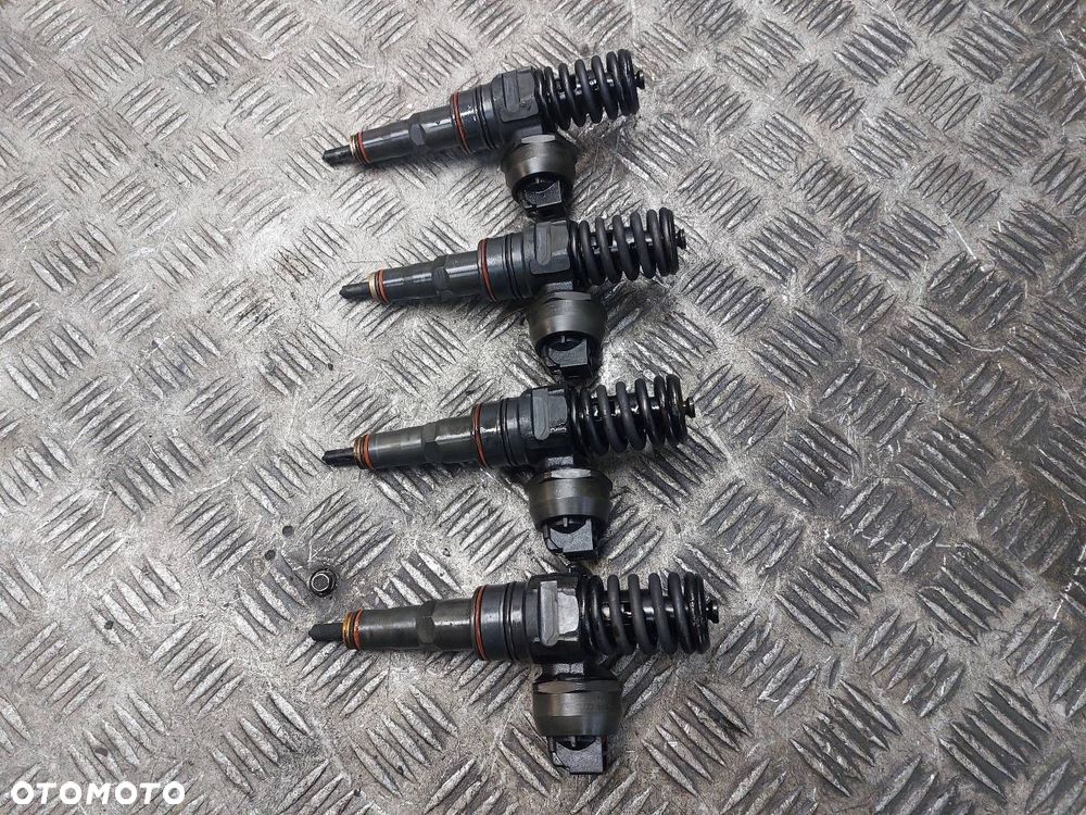 POMPOWTRYSKI KOMPLET AUDI A3 8L 1.9 TDI 038130073AJ ID: 236714 - 1