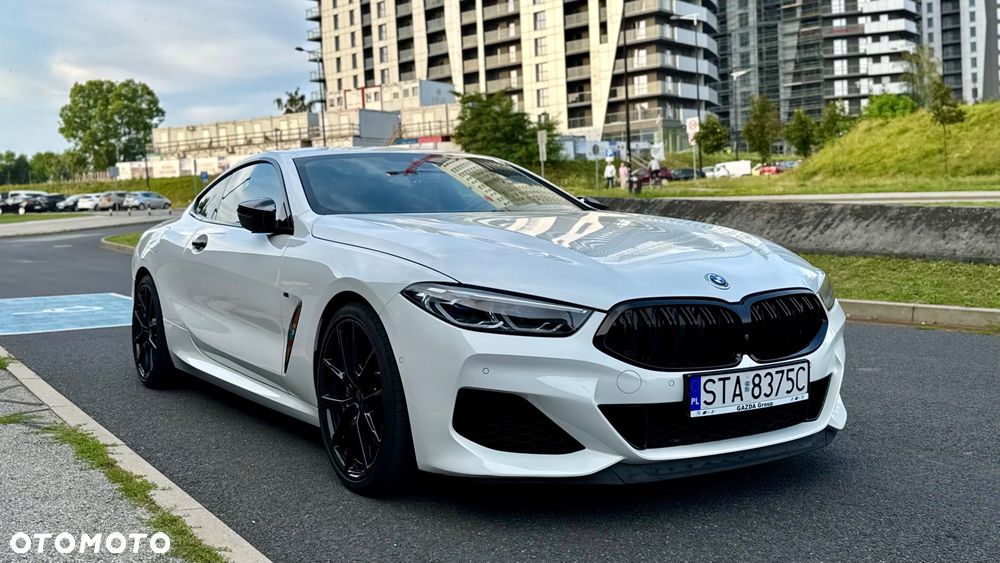 BMW Seria 8 - 8