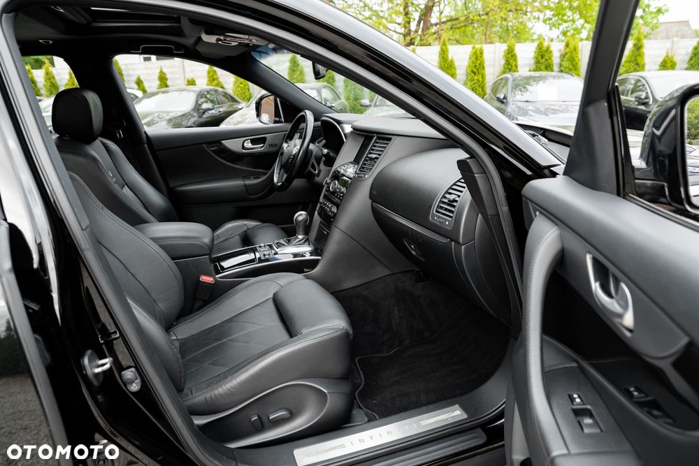 Infiniti FX FX30d AWD S - 24