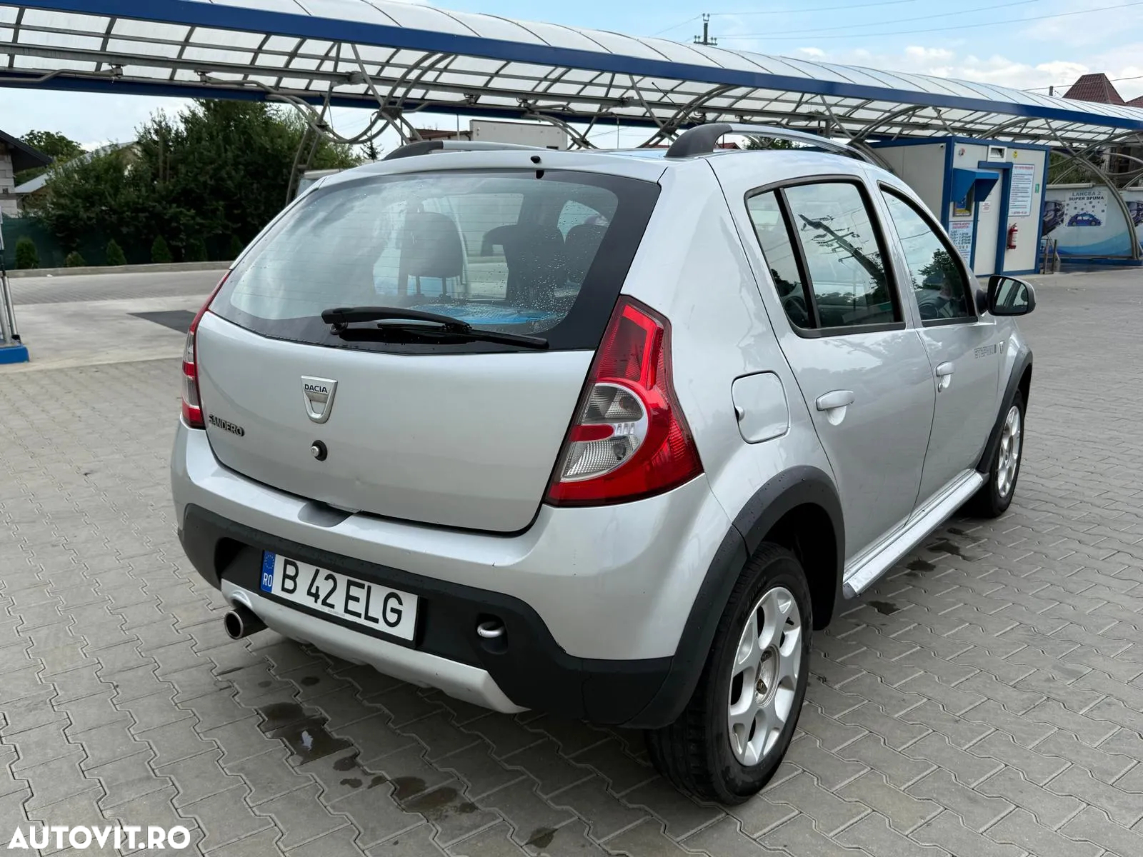 Dacia Sandero 1.6 MPI Ambiance - 6