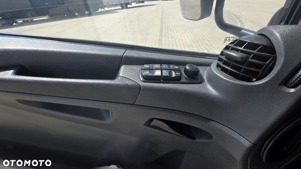 Mercedes-Benz Atego 823L, pierwszy właściciel, salon PL, serwisowany - 39