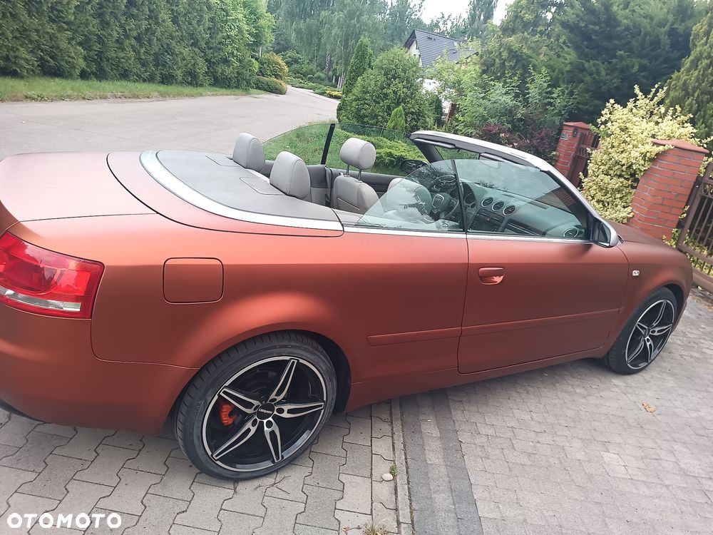 Audi A4 Cabrio 2.4 Multitronic - 5