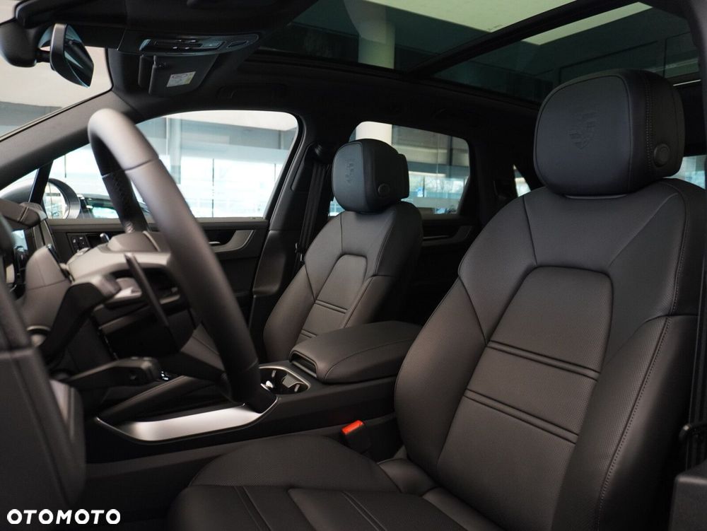 Porsche Cayenne Black Edition - 30