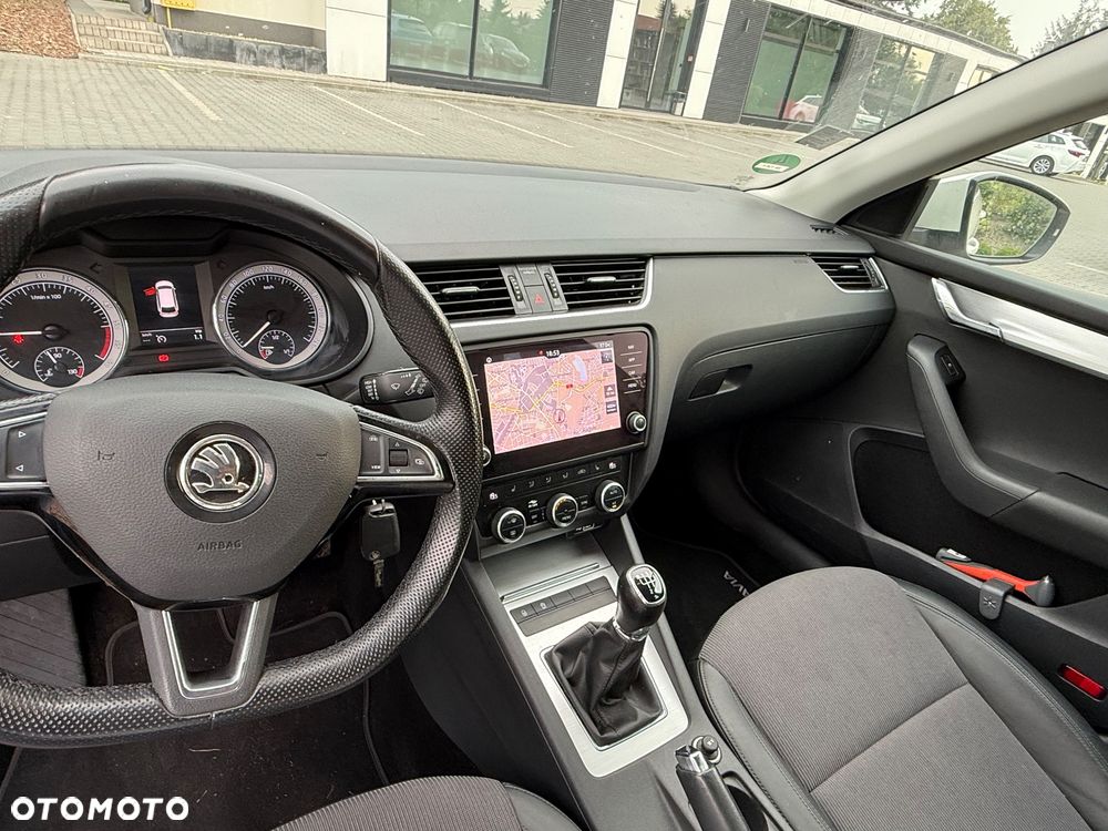 Skoda Octavia 1.6 TDI Business - 12