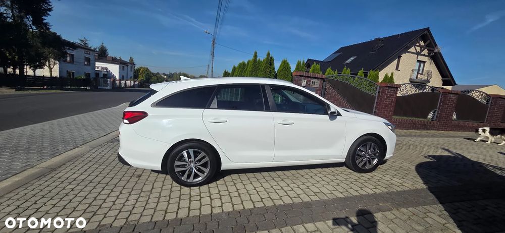 Hyundai i30 - 16