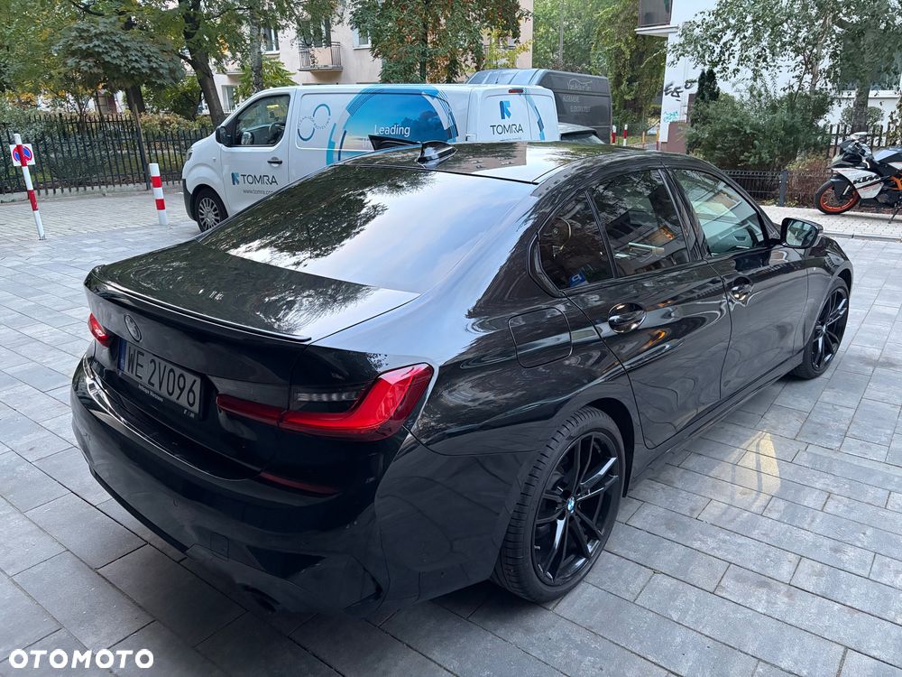 BMW Seria 3 320i xDrive M Sport sport - 11