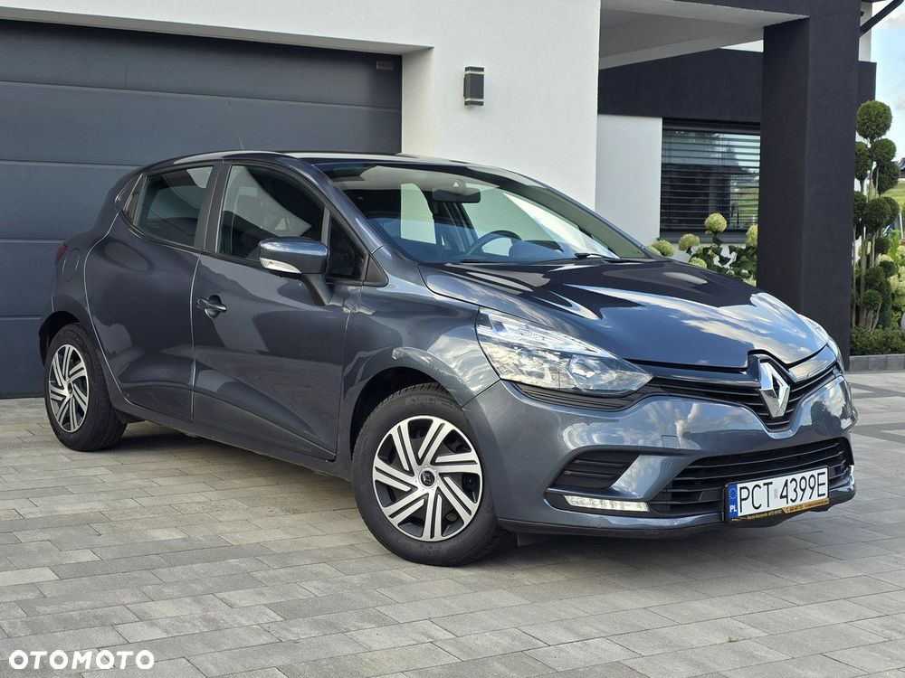 Renault Clio - 20