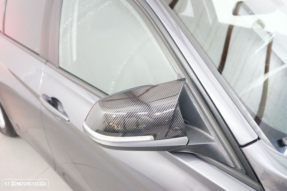 BMW 320 d Touring Auto Exclusive - 11