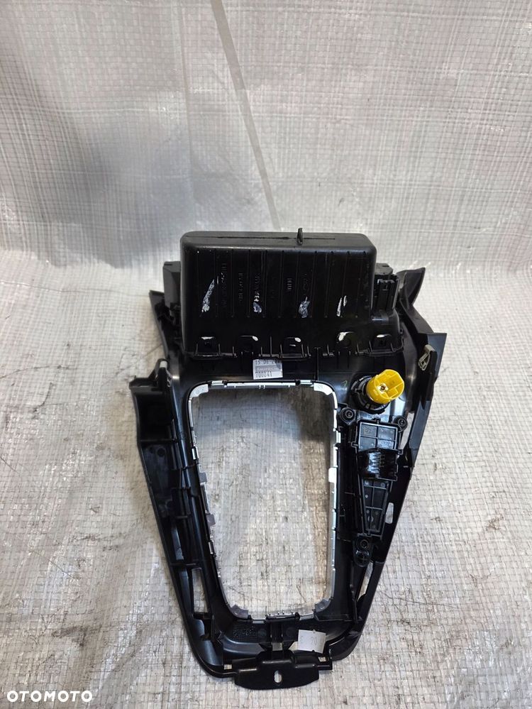 Panel środkowy ramka FORD FOCUS MK3 LIFT  Panel klimatyzacji F1ET-18C612-DJ - 7