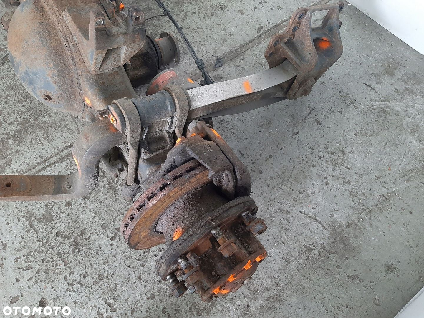 IVECO EUROCARGO EURO 5 5.9L 08R MOST TYL KPL 1/342 MERITOR 1/342 - 6
