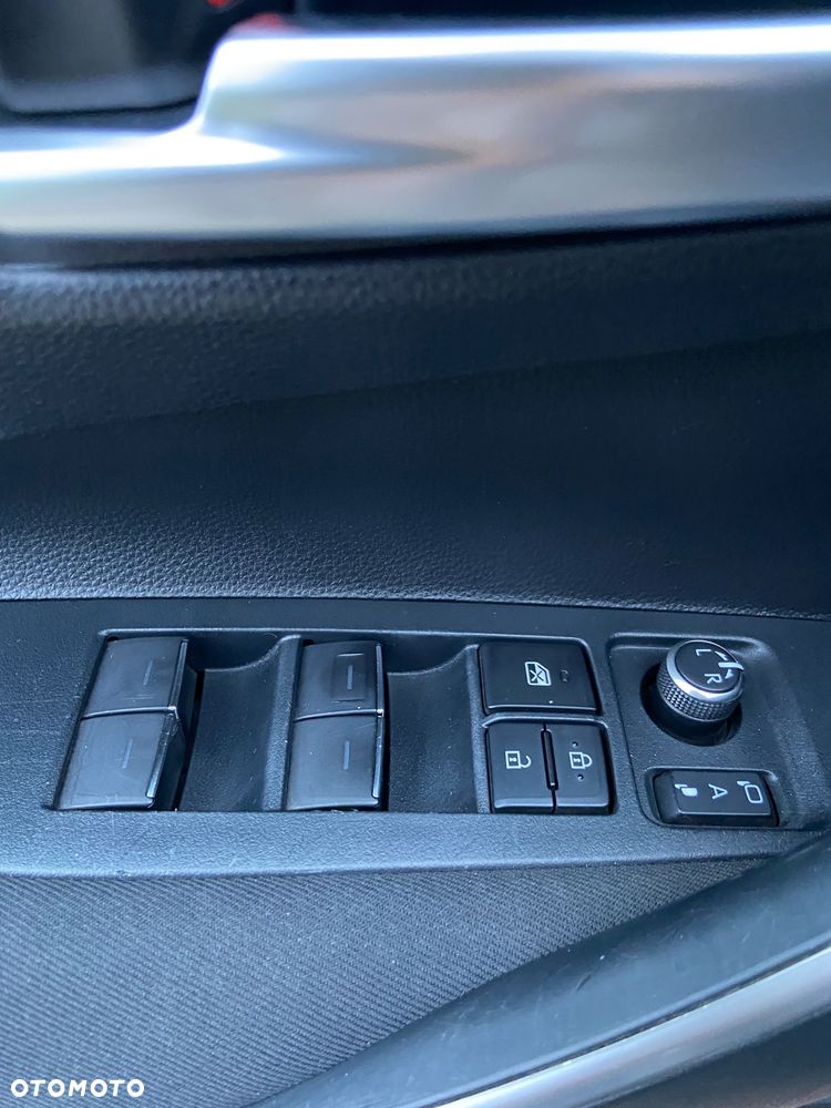 Toyota Corolla 1.5 Comfort - 25