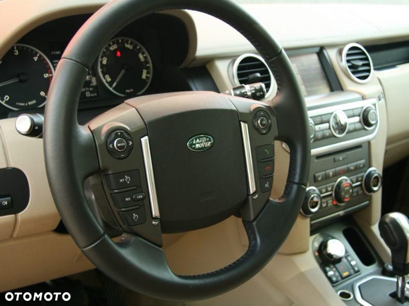 Land Rover Discovery 3.0D V6 HSE - 7