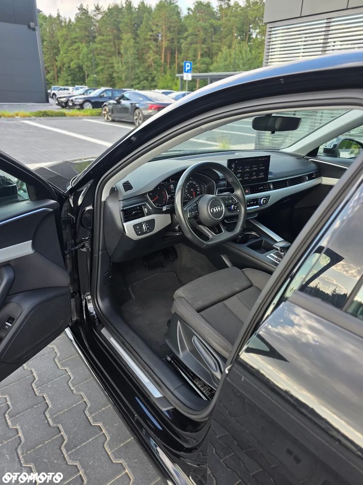 Audi A4 Limousine 35 TDI mHEV Advanced S tronic - 16