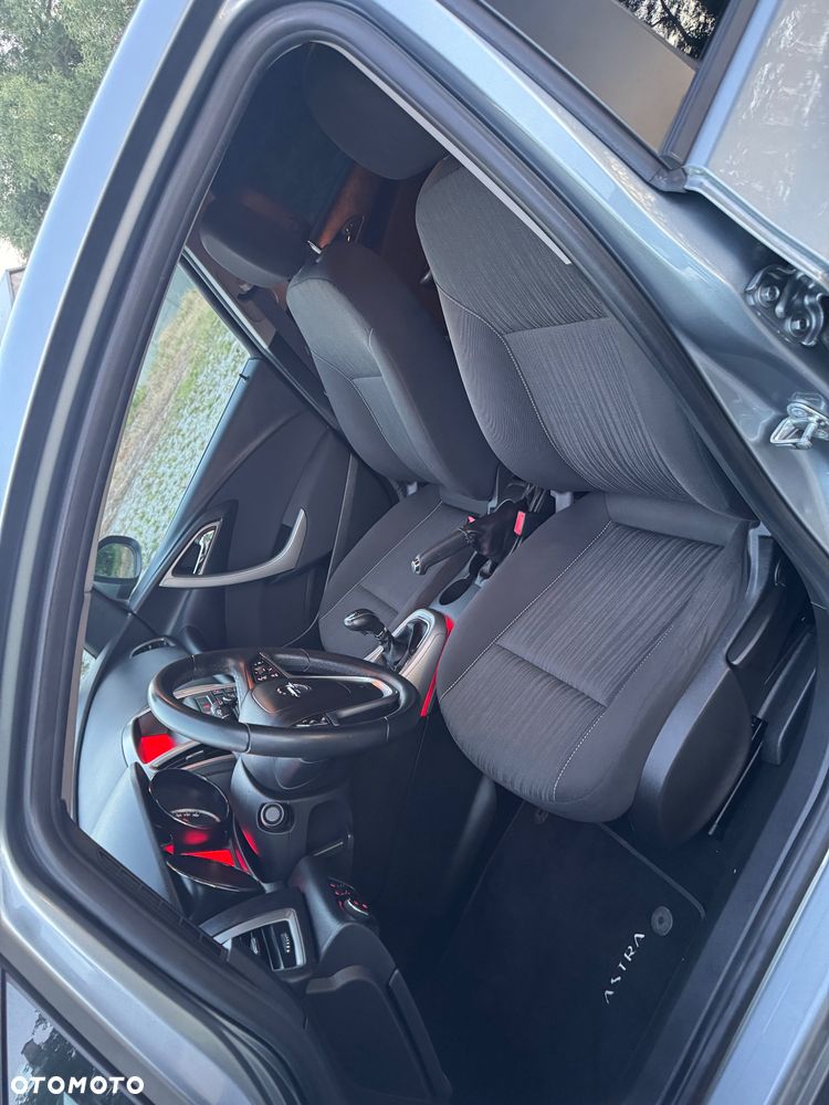 Opel Astra 1.6 Color Edition - 19