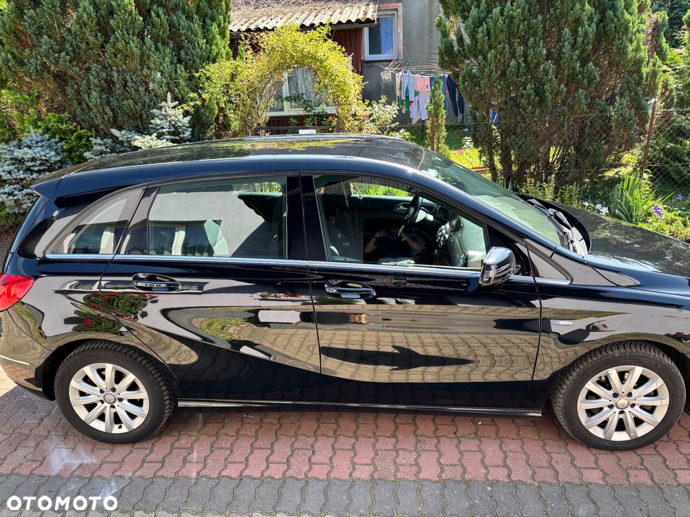 Mercedes-Benz Klasa B 200 CDI (BlueEFFICIENCY) - 5