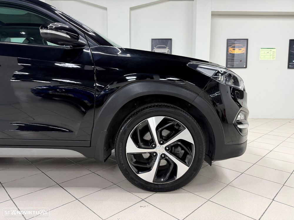Hyundai Tucson 1.7 CRDi Executive - 3