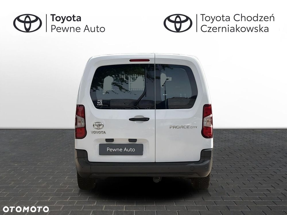 Toyota Proace City - 10