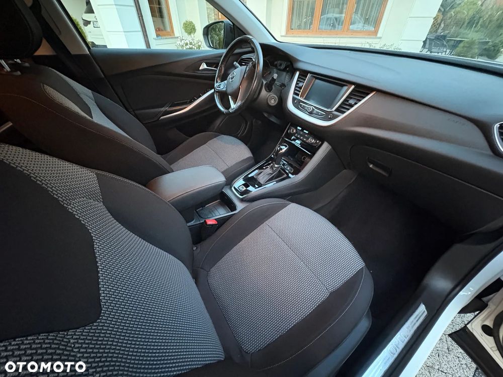 Opel Grandland X 1.2 T GPF Edition S&S - 23