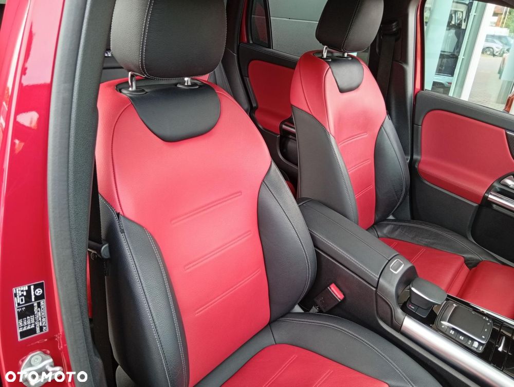 Mercedes-Benz GLA AMG 35 4-Matic - 22