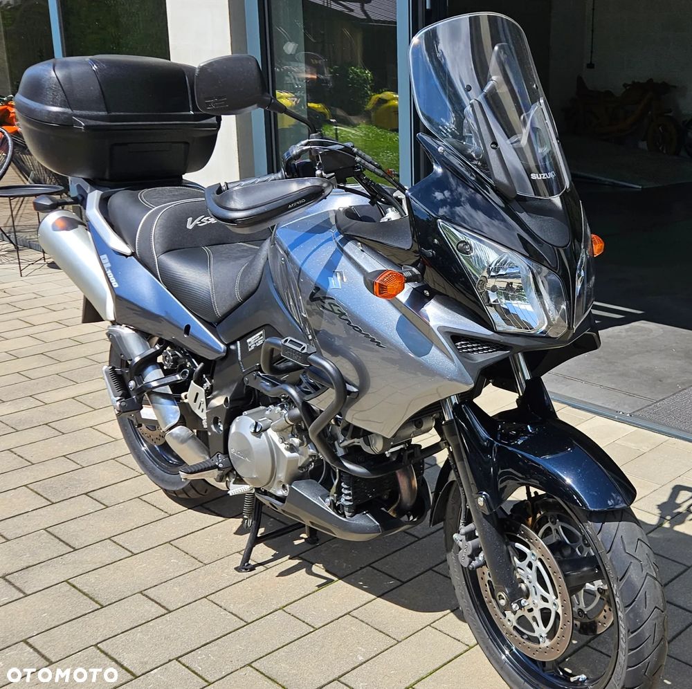 Suzuki DL - 4