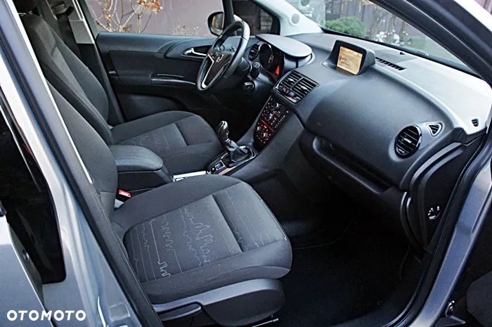 Opel Meriva 1.4 Design Edition - 18