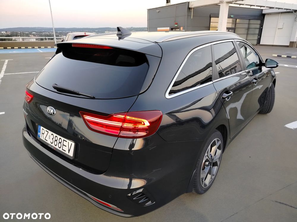 Kia Ceed 1.6 CRDi SCR L Business Line DCT - 4