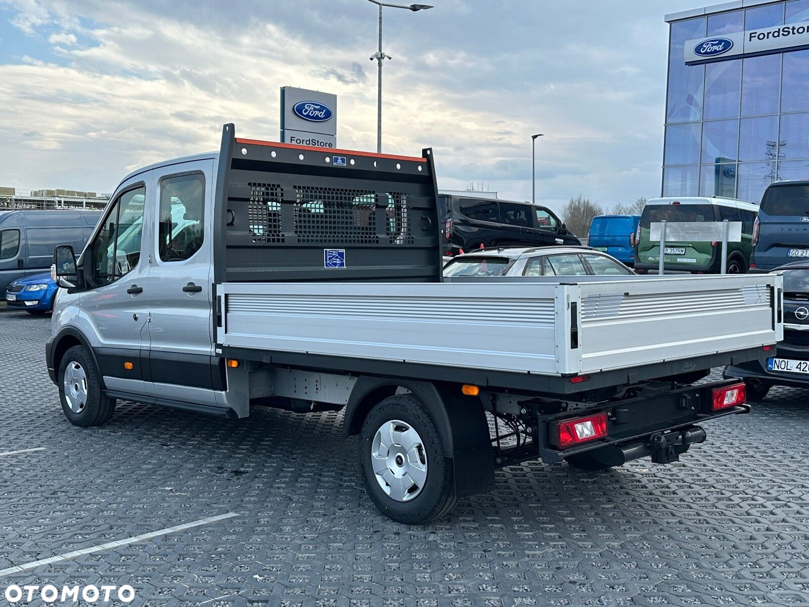 Ford transit 2.0 130KM M6 FWD Trend Podwozie brygadowe L3 - 4
