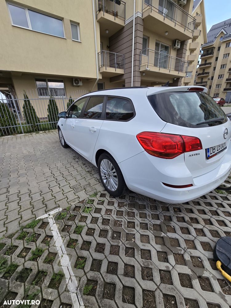 Opel Astra 1.7 CDTI ECOTEC - 6