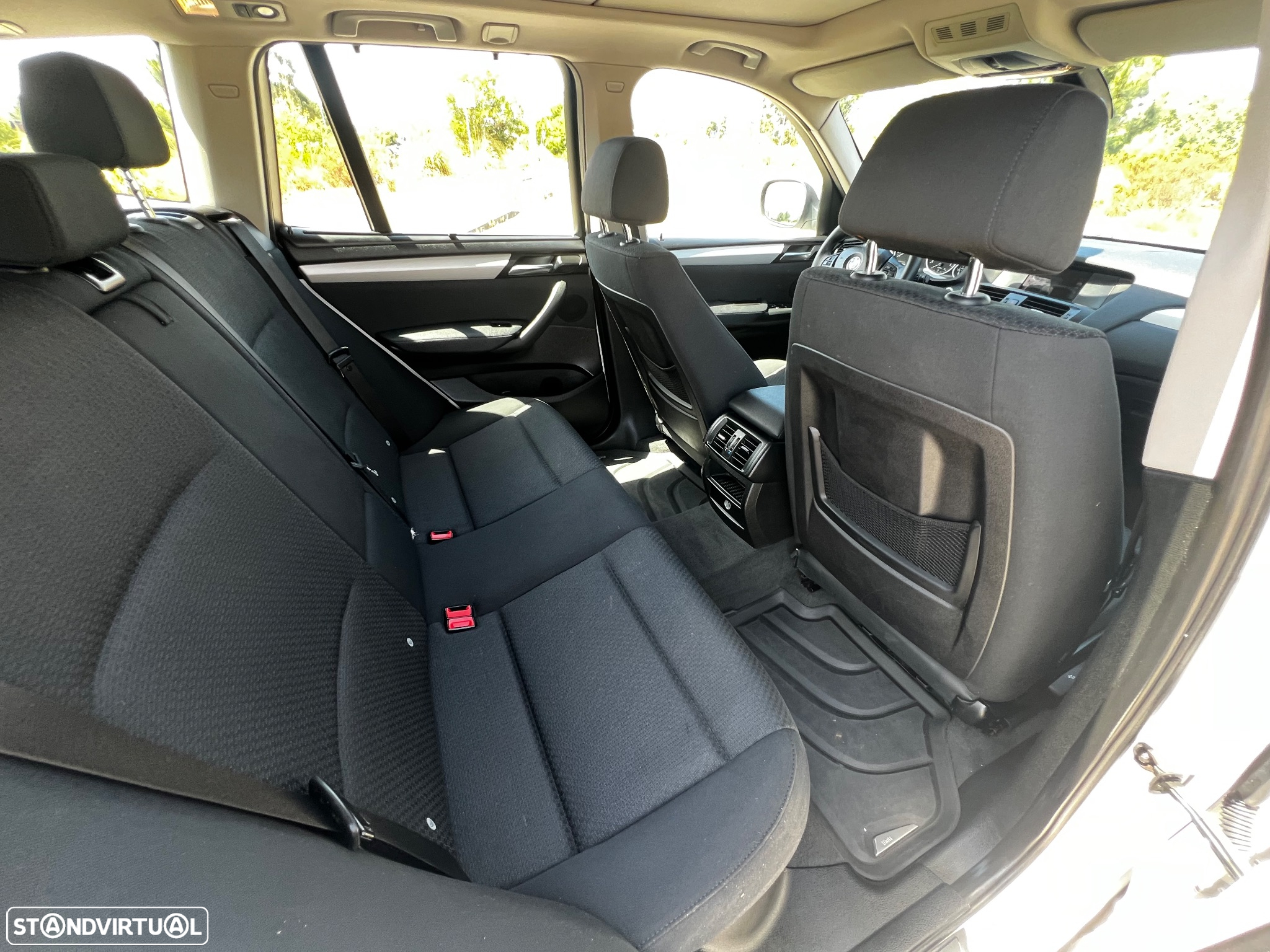 BMW X3 20 d xDrive - 15