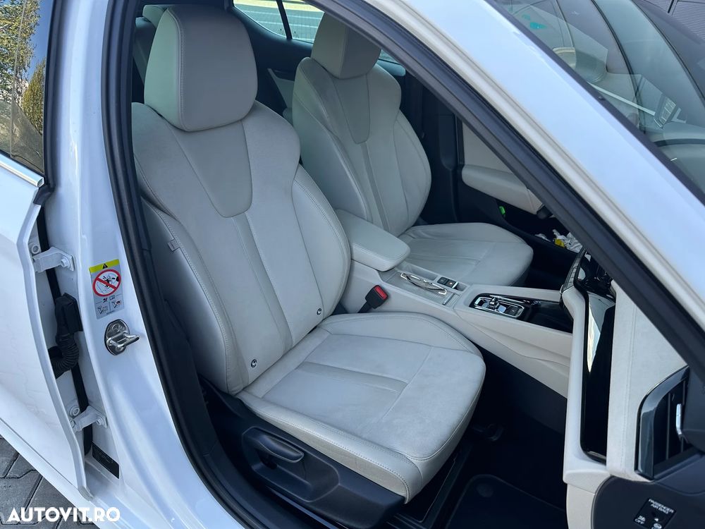 Skoda Octavia 1.0 TSI DSG Mild Hybrid Ambition - 8