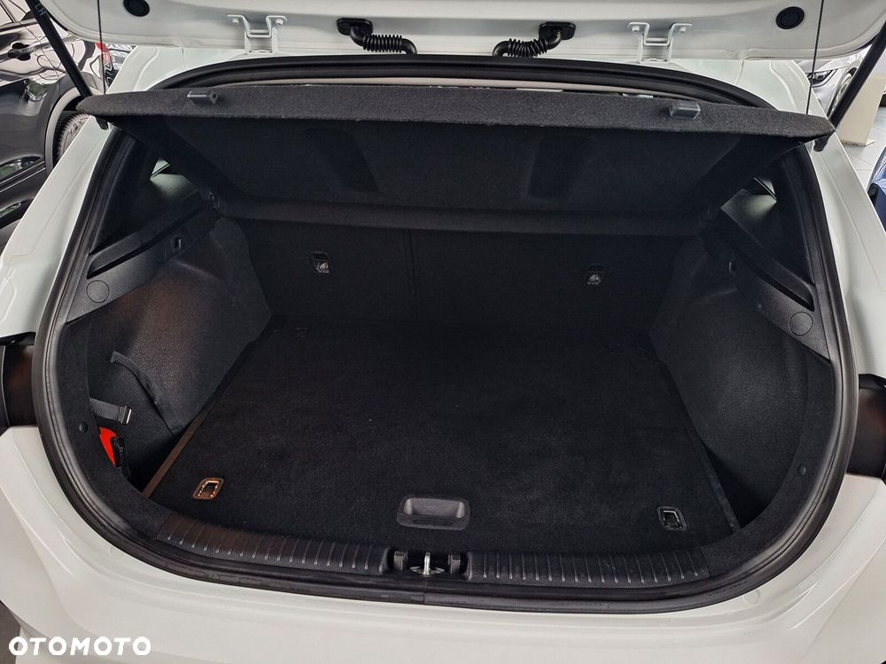 Kia Ceed 1.5 T-GDI M DCT - 18