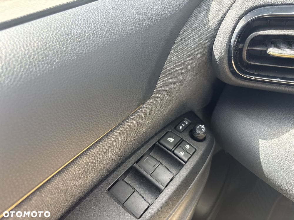 Toyota Yaris Cross Hybrid 1.5 Adventure - 17