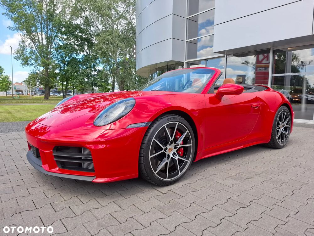 Porsche 911 Carrera 4S - 2