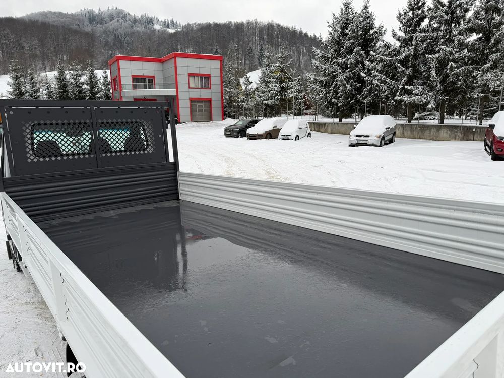 Mercedes-Benz SPRINTER 519 - 10