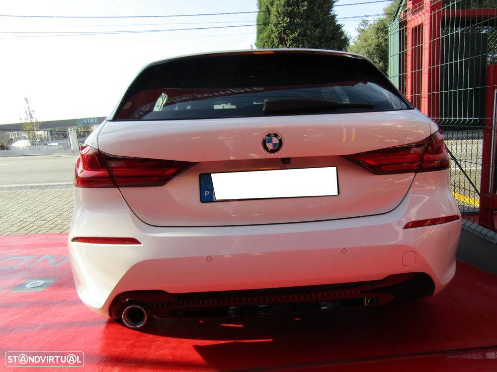 BMW 116 d Aut. Sport Line - 21