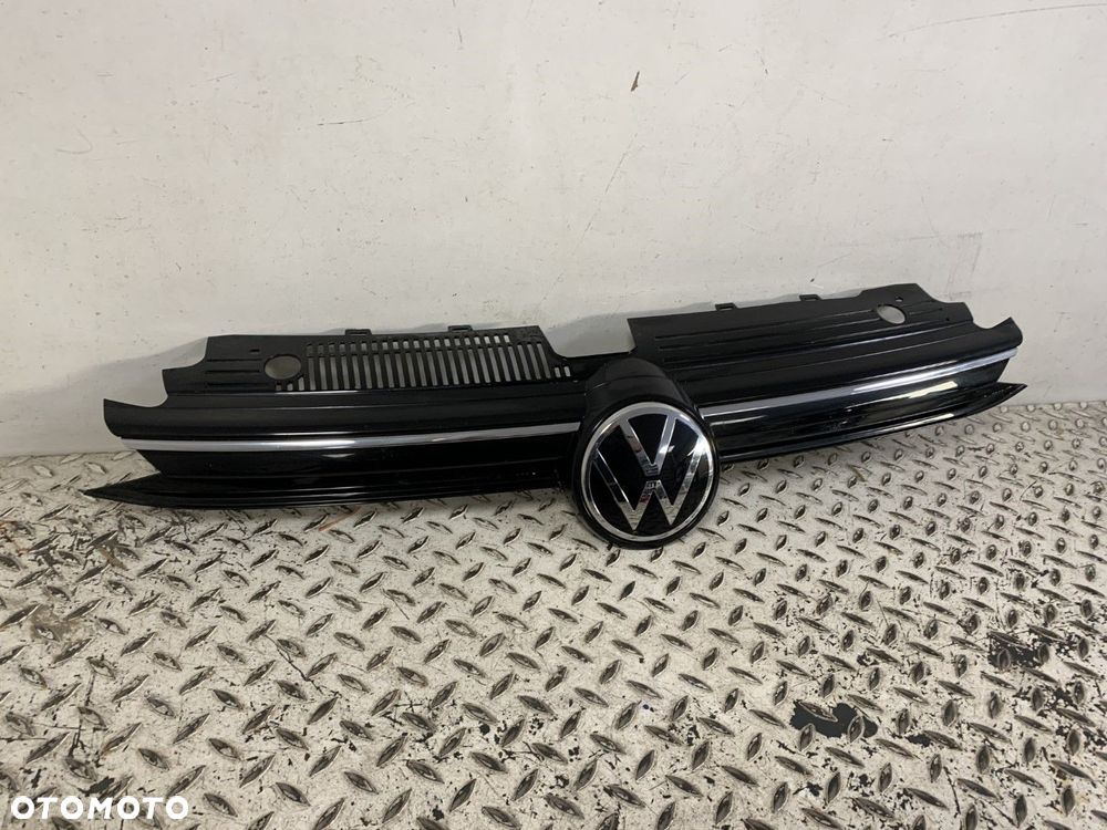 ORYGINALNY GRILL ATRAPA VW GOLF VIII 8 LIFT 24-26 5H0853655N - 3