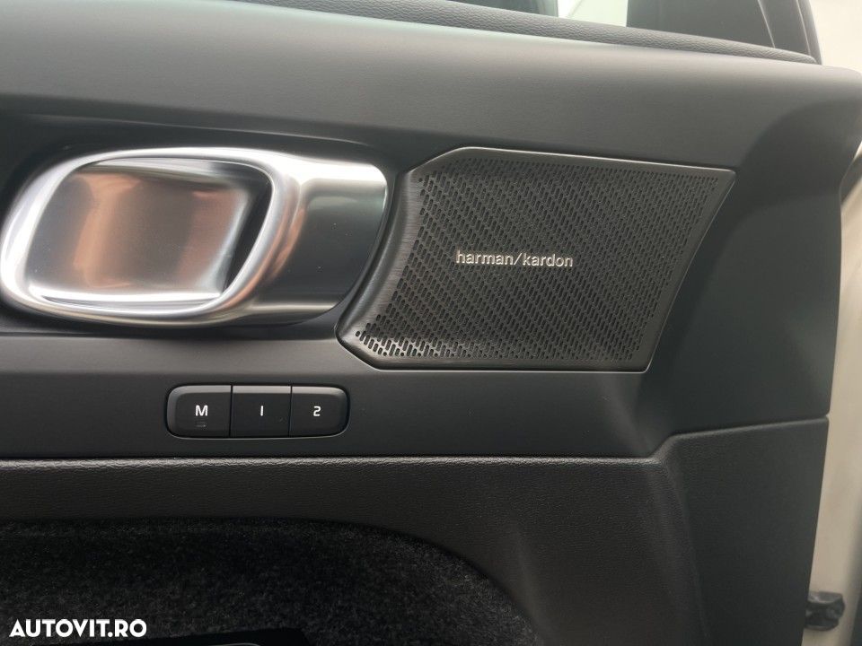 Volvo C40 - 18