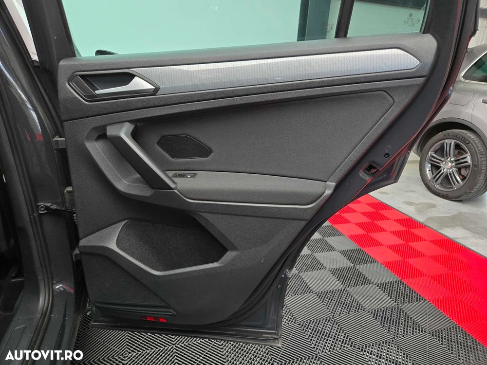 Volkswagen Tiguan 2.0 TDI SCR 4MOTION DSG Life - 23