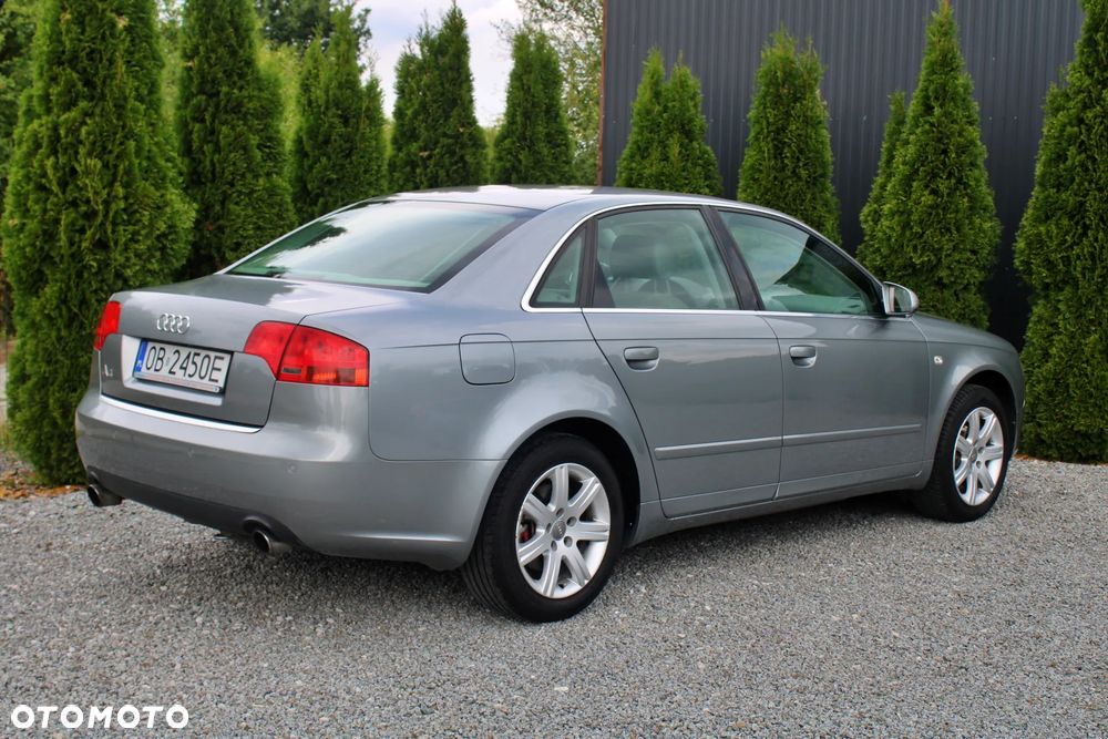Audi A4 Limousine 2.0 T FSI quattro tiptronic - 19