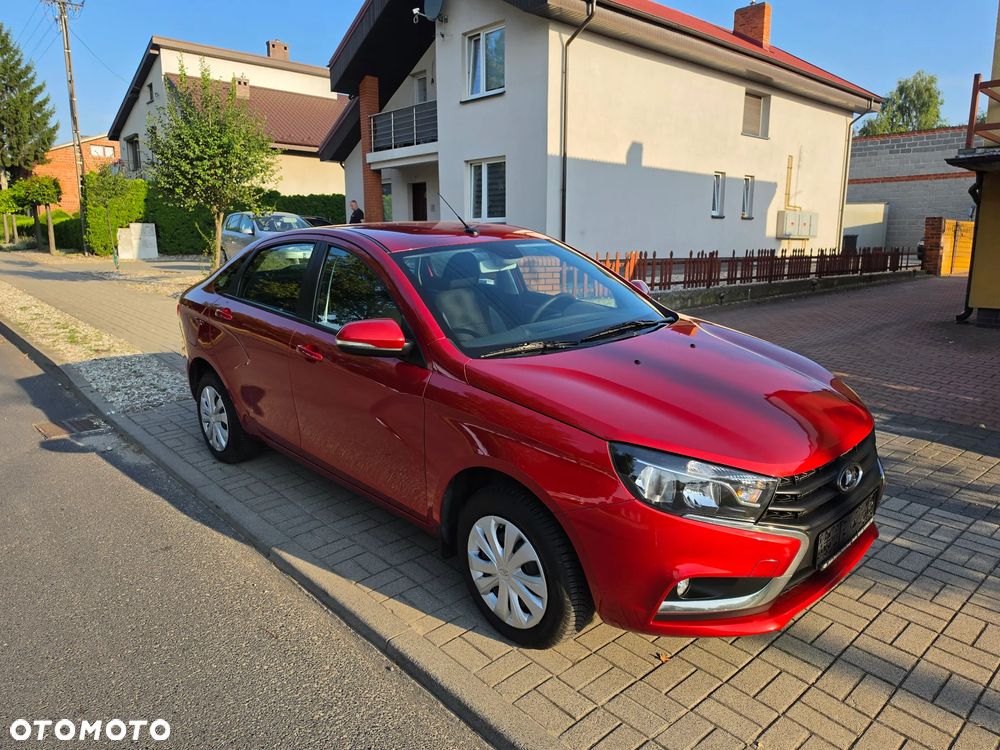 Lada Inny - 2