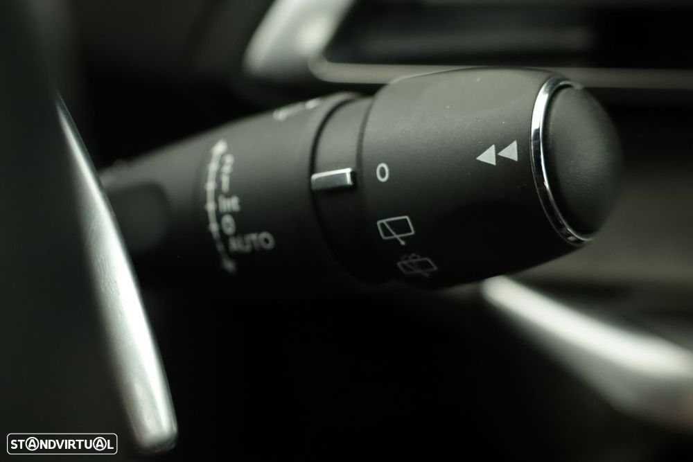 Peugeot 3008 1.2 PureTech GT EAT8 - 19