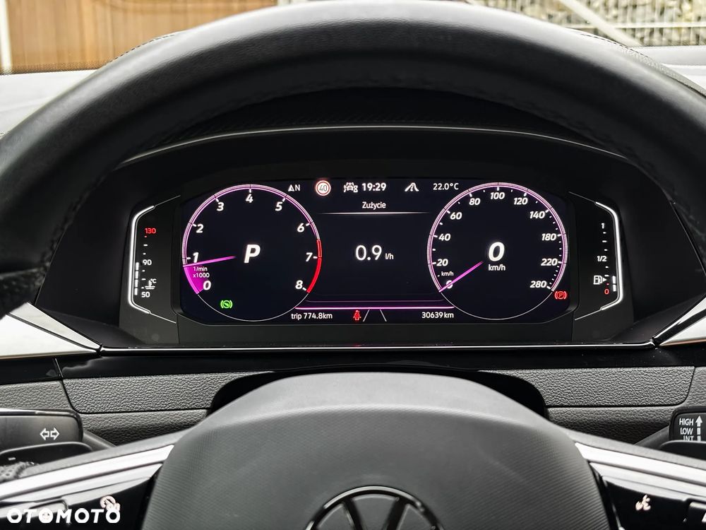 Volkswagen Arteon 2.0 TSI DSG R-Line - 17