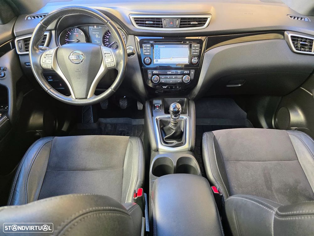 Nissan Qashqai 1.5 dCi N-Vision RS - 33