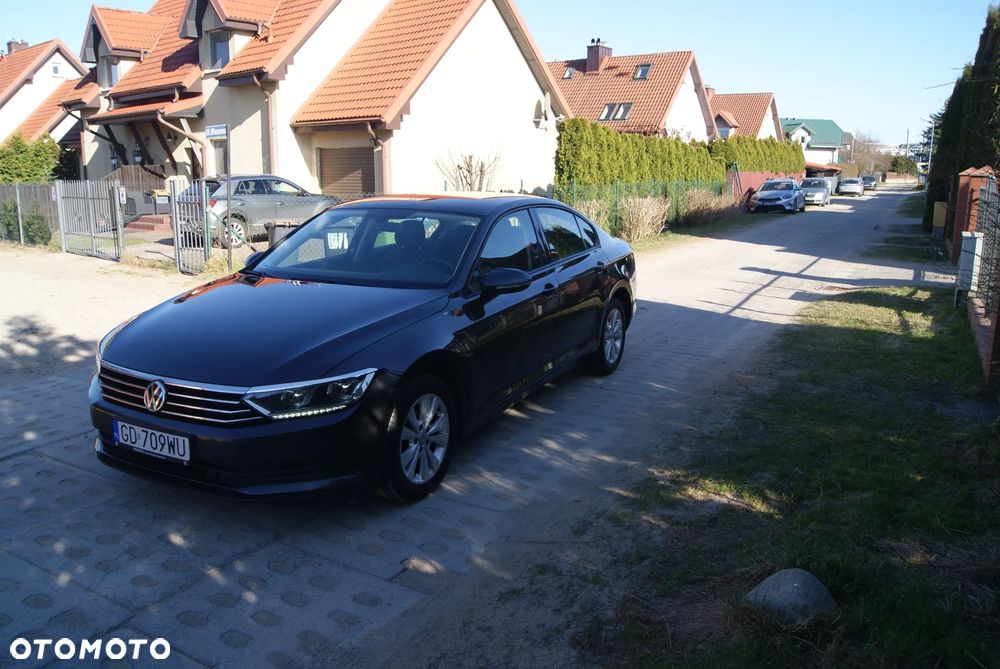 Volkswagen Passat 1.5 TSI EVO Elegance DSG - 2