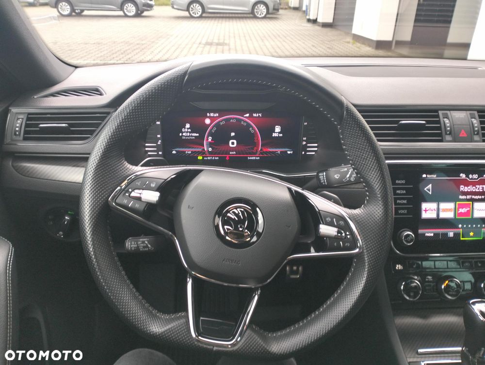 Skoda Superb 2.0 TSI Sportline DSG - 9