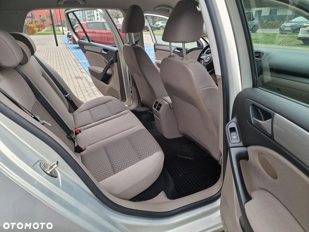 Volkswagen Golf 1.4 Comfortline - 21