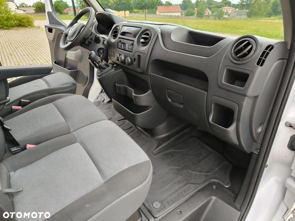 Renault Master - 27