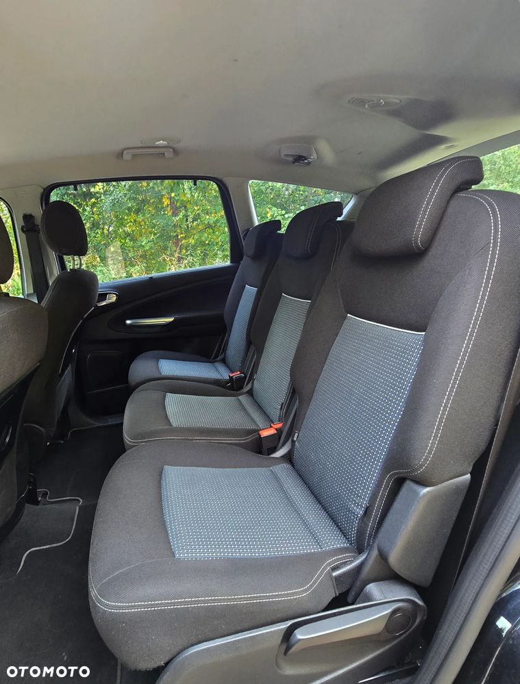 Ford S-Max 2.0 TDCi DPF Business Edition - 21