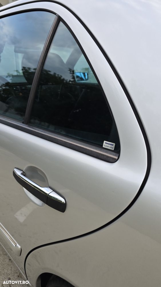 Mercedes-Benz E 55 AMG Aut Avantgarde - 23