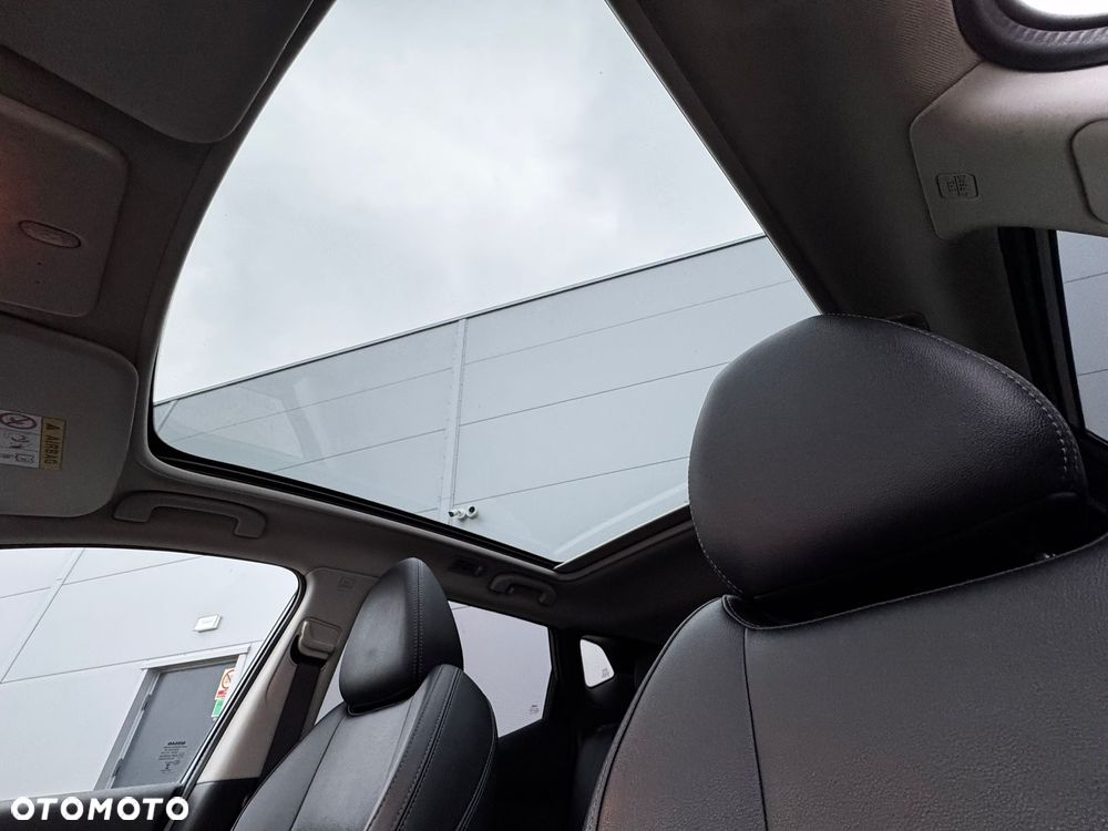 Nissan Qashqai 1.3 DIG-T Tekna+ - 26